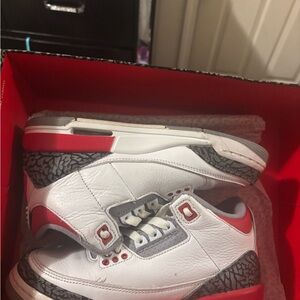Jordan Air 3 Retro in Summit White and Fire Red